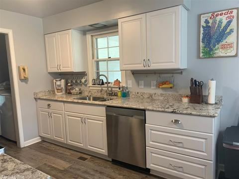 222 11th St, Marked Tree, AR 72365 photo 6