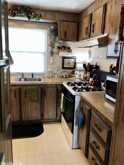 804 E Drilling St, Morrilton, AR 72110 photo 12