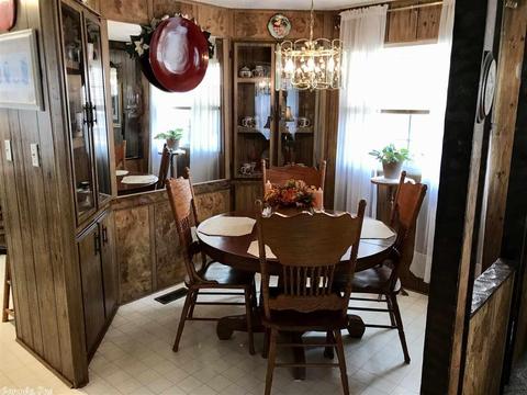 804 E Drilling St, Morrilton, AR 72110 photo 8