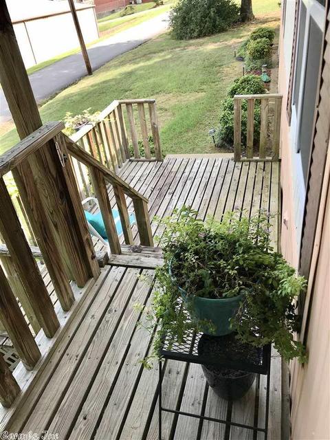 804 E Drilling St, Morrilton, AR 72110 photo 4