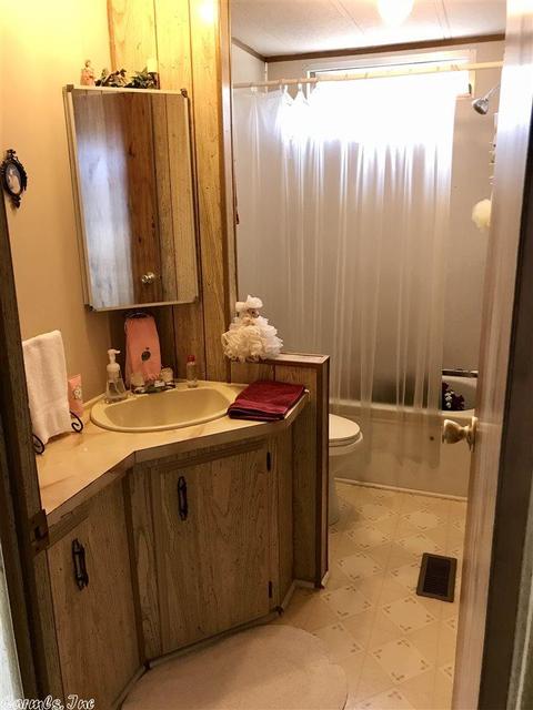 804 E Drilling St, Morrilton, AR 72110 photo 14
