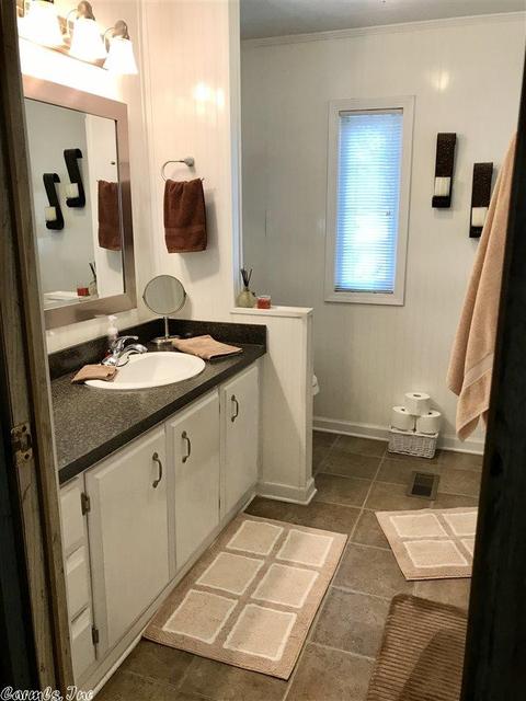 804 E Drilling St, Morrilton, AR 72110 photo 17