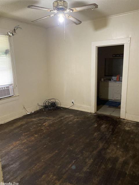 3204 S Linden St, Pine Bluff, AR 71603 photo 8
