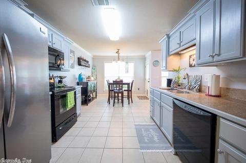 4002 Madrid, Benton, AR 72015 photo 8