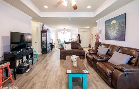 4002 Madrid, Benton, AR 72015 photo 10