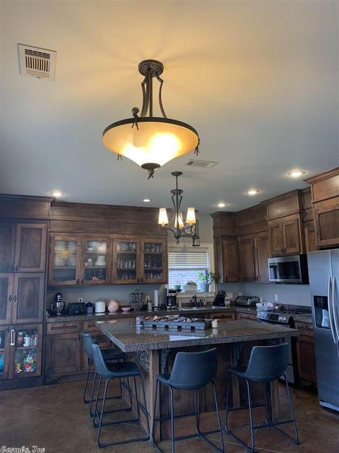 1140 Calloway Dr, Conway, AR 72034 photo 5