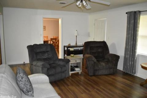 140 N Ballard, Rector, AR 72461 photo 11