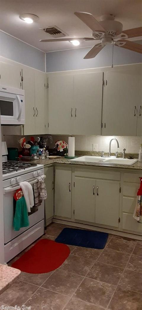 401 N Johnson St, Mccrory, AR 72101 photo 9
