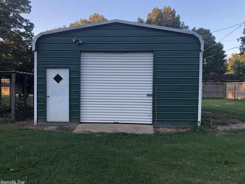 606 Bryan Ave, Corning, AR 72422 photo 4