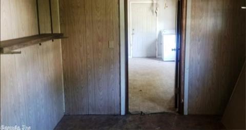 815 W 6th St, Rector, AR 72461 photo 4