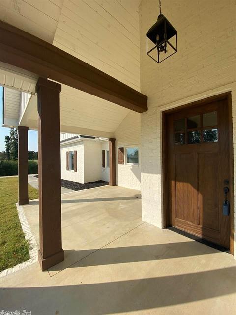 4001 Bent Tree Dr, Benton, AR 72019 photo 4