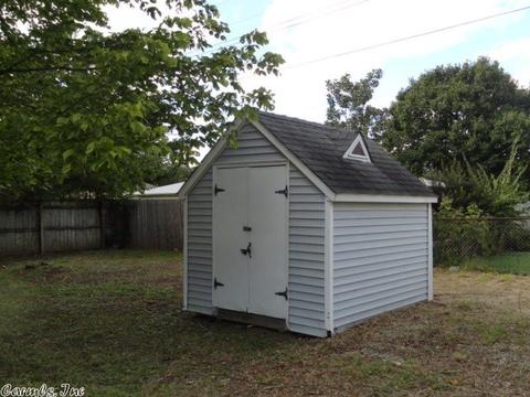 612 W 6th St, Rector, AR 72461 photo 5