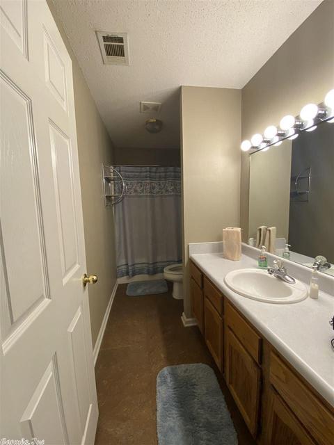 1406 Brookview, Benton, AR 72015 photo 4