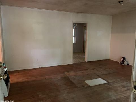 3600 Fair Oaks Dr, Pine Bluff, AR 71603 photo 2