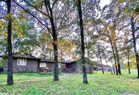1003 Maple, De Queen, AR 71832 photo 2