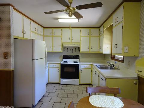 7 Marshall Dr, Searcy, AR 72143 photo 9