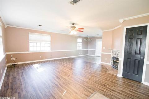 800 N Beech, Beebe, AR 72012 photo 3