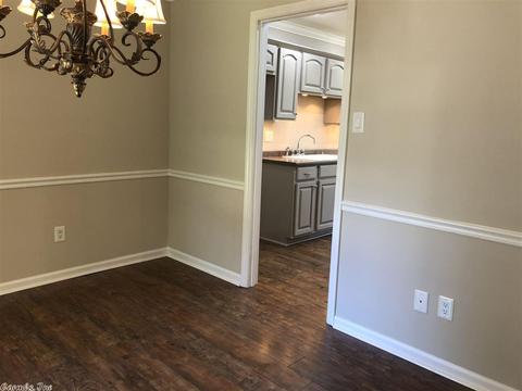 2300 S Fox Trl, Benton, AR 72019 photo 9