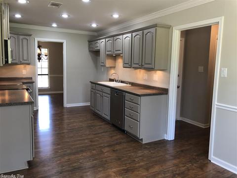 2300 S Fox Trl, Benton, AR 72019 photo 14