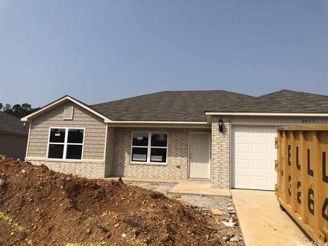 2413 Kenneth Dr, Benton, AR 72015 photo 1