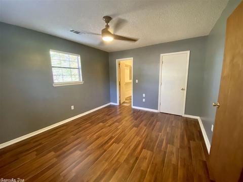 182 Biroja St, Clinton, AR 72031 photo 4