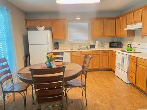 1361 Davis, Conway, AR 72034 photo 18