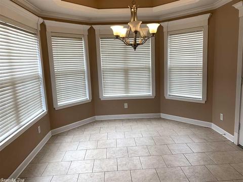 923 Evening Sunset Cir, Redfield, AR 72132 photo 6