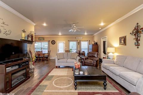 130 Madrid, Benton, AR 72015 photo 5