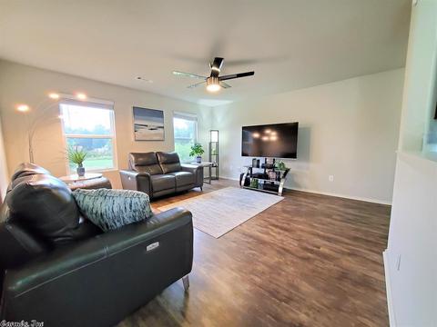 28 Oakland Cir, Austin, AR 72007 photo 10