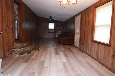 307 Sunset Dr, Malvern, AR 72104 photo 4