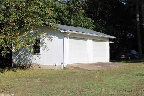 1301 Maple Dr, Mountain View, AR 72560 photo 5