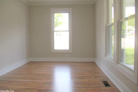 622 Lillian, Benton, AR 72015 photo 7