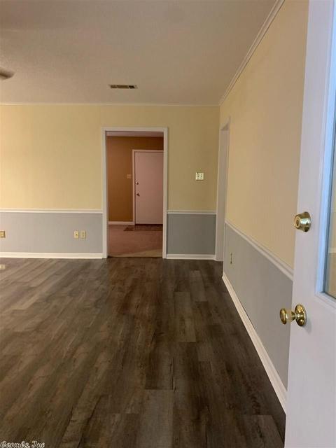 8003 S Pinewood Dr, Pine Bluff, AR 71603 photo 8