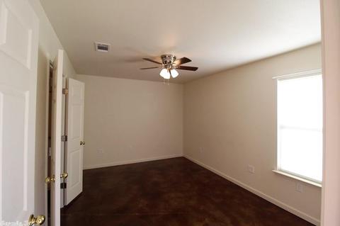 1500 Glory Cv, Benton, AR 72015 photo 11