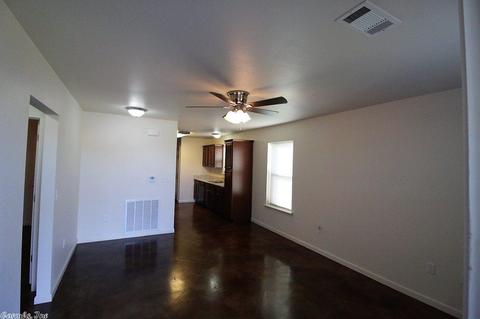1500 Glory Cv, Benton, AR 72015 photo 4