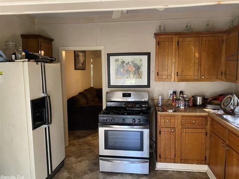 1321 Pine Bluff St, Malvern, AR 72104 photo 8