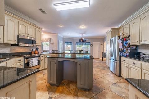 3661 Gresham, Conway, AR 72034 photo 18