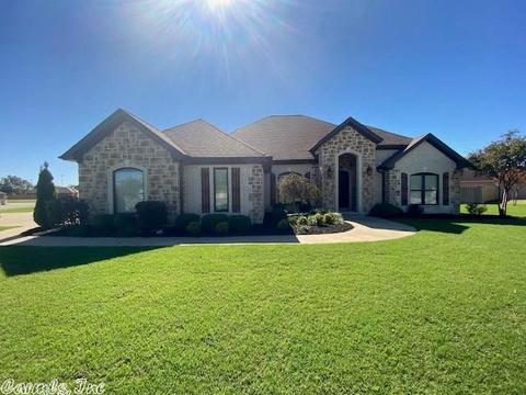 429 Sicily Cir, Trumann, AR 72472 photo 1