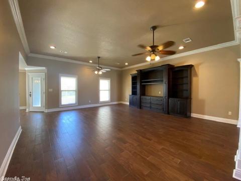 429 Sicily Cir, Trumann, AR 72472 photo 3
