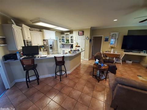 828 Miller Loop, Benton, AR 72019 photo 13