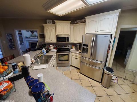 828 Miller Loop, Benton, AR 72019 photo 9