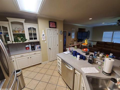 828 Miller Loop, Benton, AR 72019 photo 10