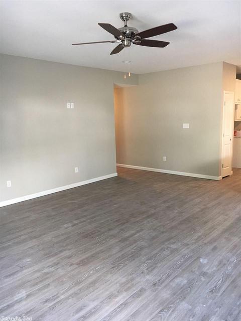 712 Hester, Benton, AR 72015 photo 2