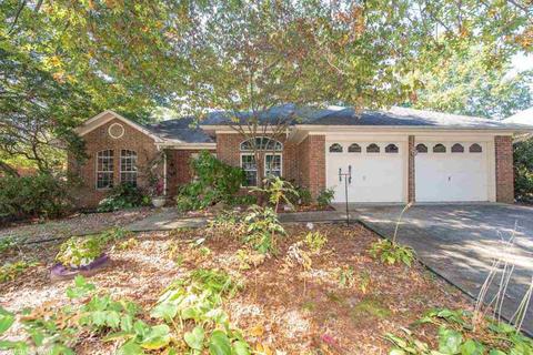 295 Pickwicket Dr, Conway, AR 72034 photo 1