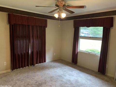 200 Haynes Dr, Pine Bluff, AR 71603 photo 12