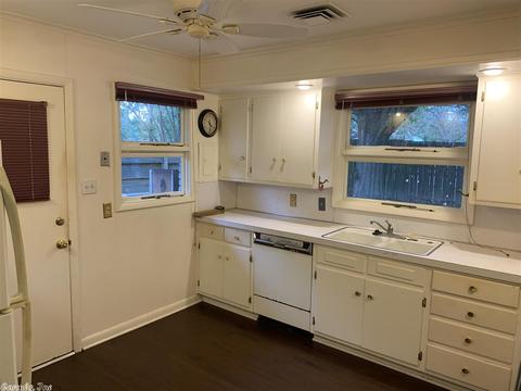 200 Haynes Dr, Pine Bluff, AR 71603 photo 7