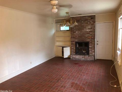 1811 Beech, Pine Bluff, AR 71601 photo 4