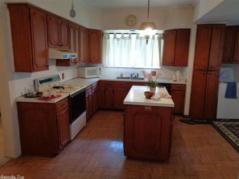 700 Joslyn, Gurdon, AR 71743 photo 23