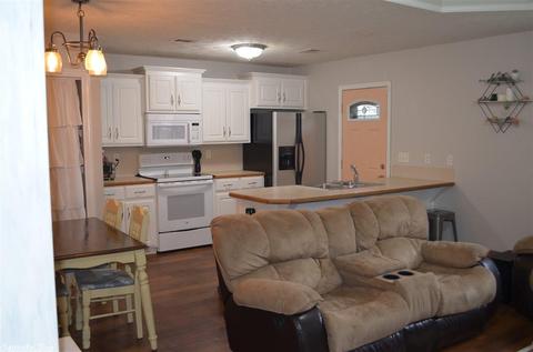 112 Peach, Austin, AR 72007 photo 4