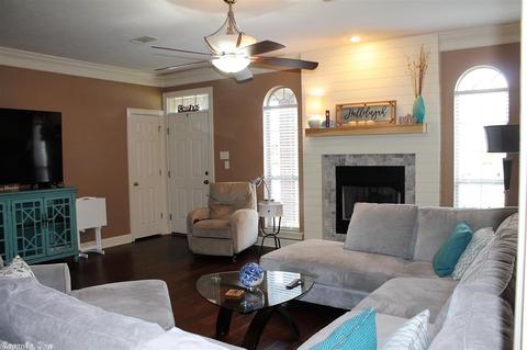 365 Cheyenne Ln, Conway, AR 72032 photo 6